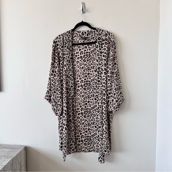 TAHARI - Lepaord Print Open Beach/Summer Kimono (Size:Small/Medium) - Picture 3 of 9
